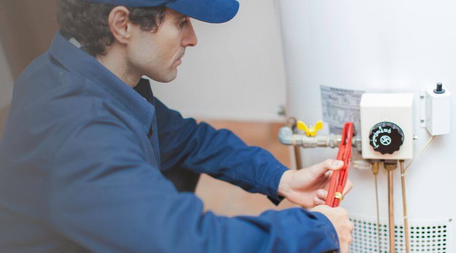 Expert burst pipe repair services in New Braunfels, TX